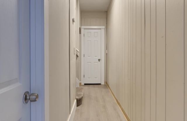 Newly Renovated — 3 Bed, 1 Bath Apartment for Rent in Holyoke! Gallery 4