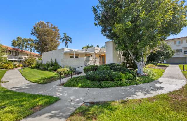 Bright & Beautiful Home in Laguna Woods Village – Resort-Style 55+ Living Gallery 3