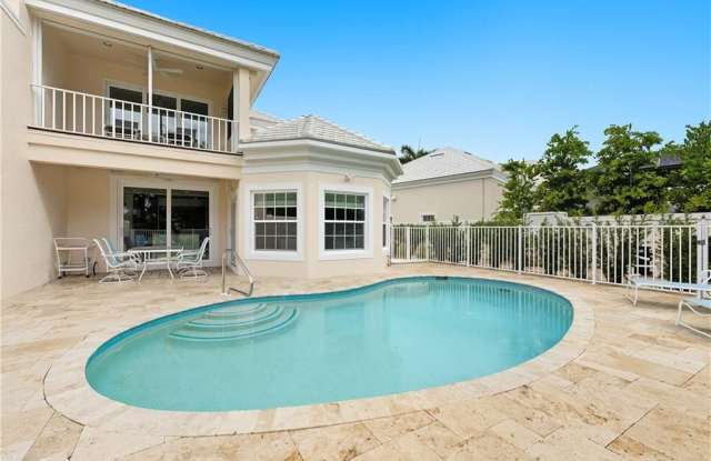 360 Carlton Pl unit: 11 photos photos