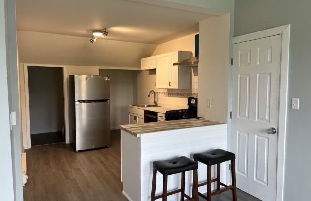 1150-1154 Barrett StreetApt 3 - 1150 Barrett Street, Schenectady, NY 12305