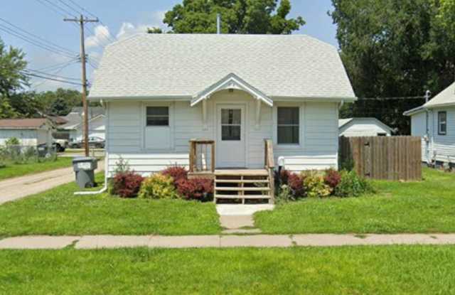 Spacious 3 Bedroom, 2 Bathroom house! photos photos