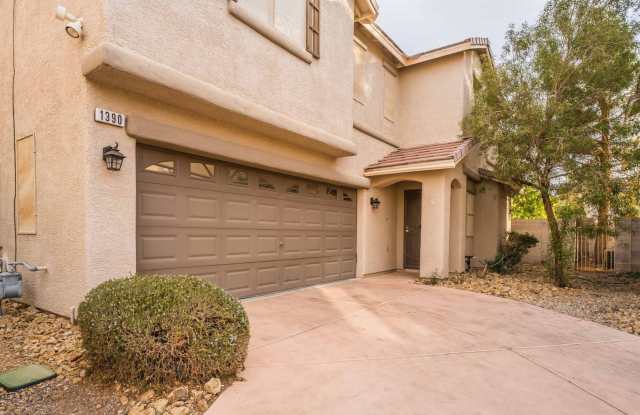 Charming Silverado Ranch Home with Spacious Loft in Gated Community! Gallery 3