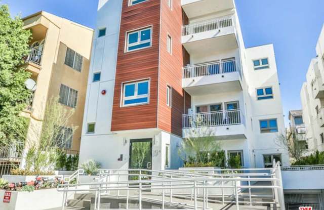 1424 S BENTLEY Ave photos photos