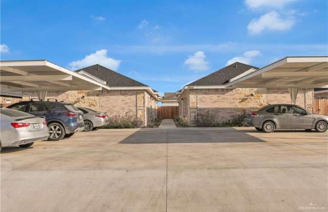 2605 E Israel Avenue photos photos