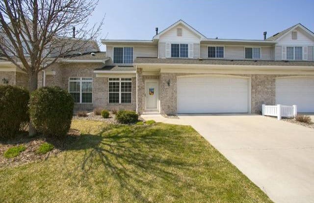 9651 Belmont Lane - 9651 Belmont Ln, Eden Prairie, MN 55347