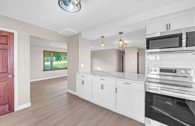 Longview Manor photos photos