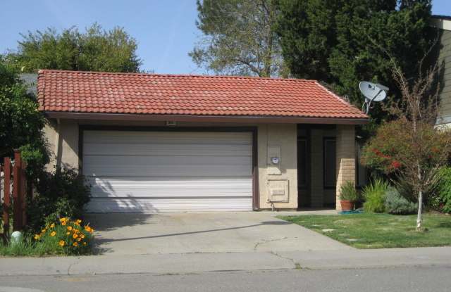 3/2 Home in North Davis near Park and Greenbelt photos photos