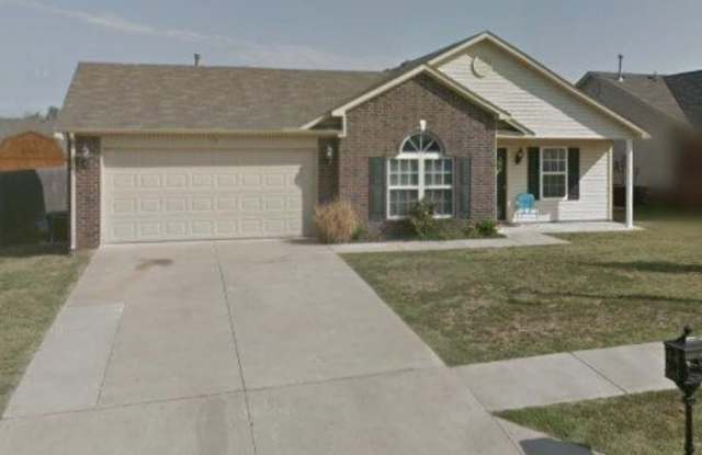 13 W Fairlane Dr. photos photos