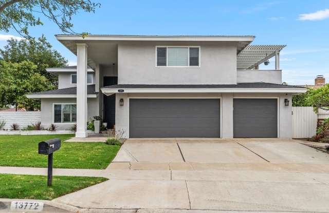 Stunning completely renovated home in Tustin photos photos