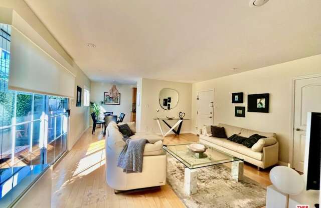 1144 10th St - 1144 10th Street, Santa Monica, CA 90403