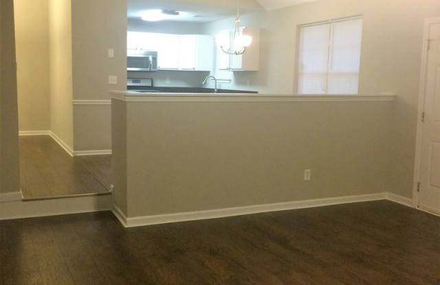 2240 Rambling Way Gallery 4
