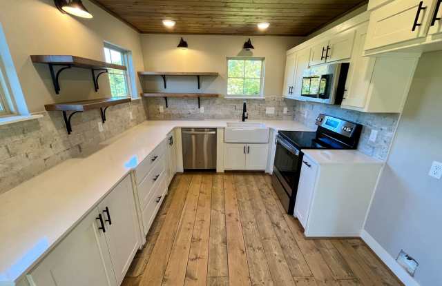 Treehouse at the Brooklands photos photos Treehouse at the Brooklands photos photos