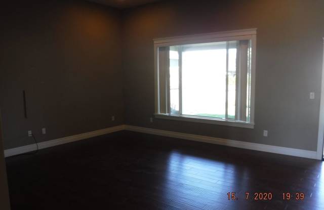 514 Stone Pointe Drive Gallery 3