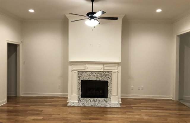 39123 Eminent Oaks Gallery 4