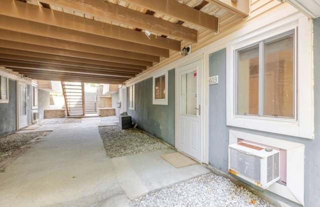 603 Fox Run Lane Gallery 1