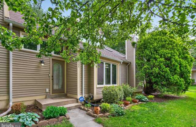 12564 GARLAND TREE Court photos photos