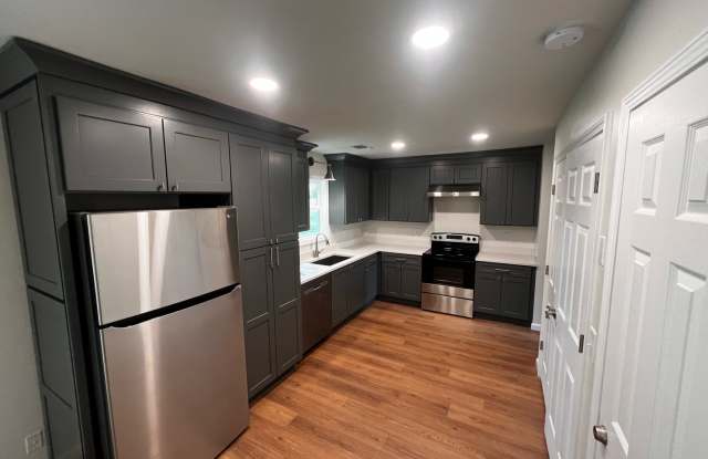 3025 Barrett Court photos photos