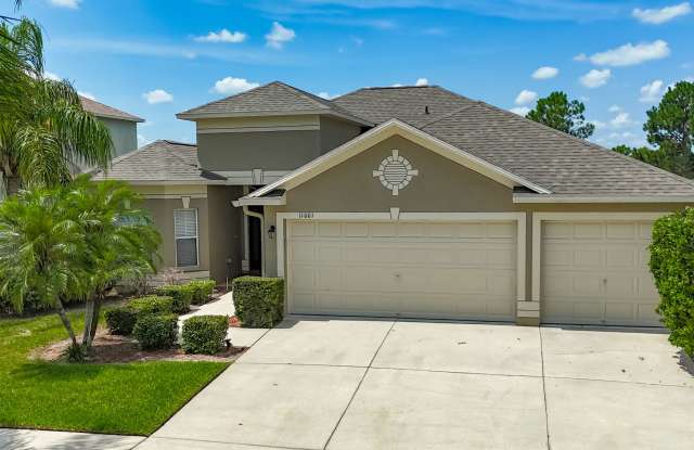 Large 4/2/3 Home renting $2800. month. photos photos