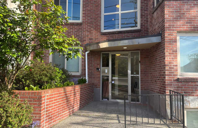 Norman Gallery 1
