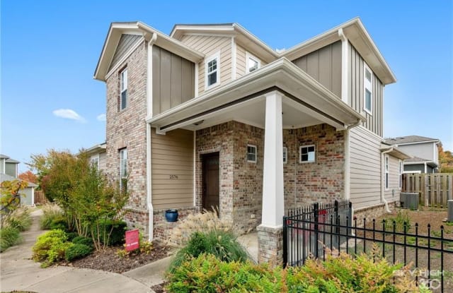 2576 Carnation  CT - 2576 East Carnation Court, Fayetteville, AR 72703