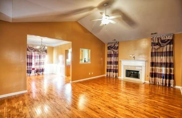 4080 Landover Court Gallery 4