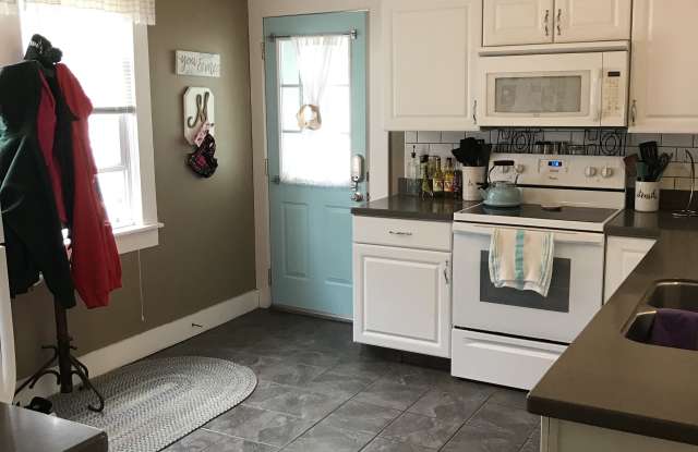 329 Spring Street photos photos