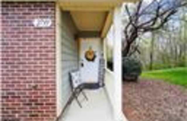 2733 Cottage Place - 1 Gallery 1