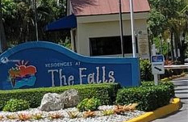 14001 Southwest 90th Avenue - 14001 SW 90th Ave, Kendall, FL 33176