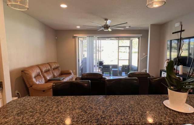 7041 BERRYBROOK Drive Gallery 4