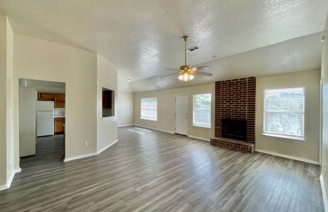 Pets Accepted! Gallery 4
