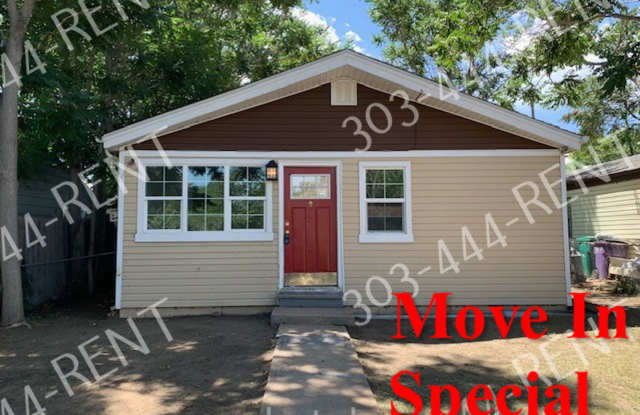 $300 OFF Your 1st Month’s Rent Beautiful 3 Bedroom / 1 Bathroom Home – Ready to See Now! photos photos $300 OFF Your 1st Month’s Rent Beautiful 3 Bedroom / 1 Bathroom Home – Ready to See Now! photos photos