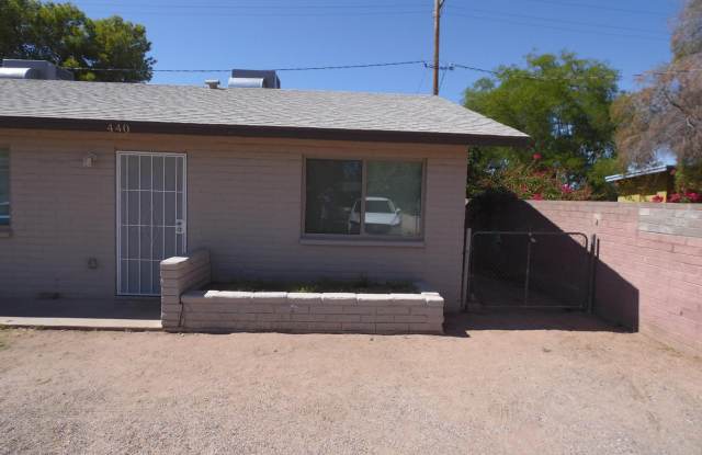 438 S HOBSON -- unit: 442 photos photos