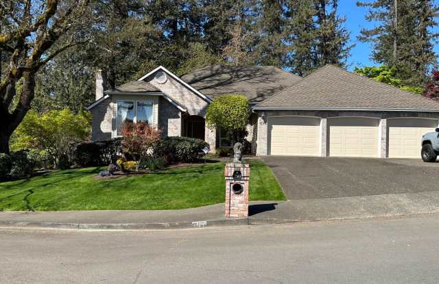 Cedar Mill, Gorgeous 3 bed 2.5 bath home. Walk through video photos photos