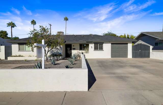 5320 E THOMAS Road Gallery 2