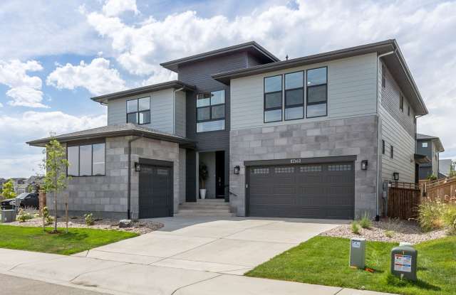 4439 Hickory Hl St - 4439 Hickory Hill Street, Timnath, CO 80547