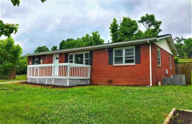 310 College Park Rd - 1 photos photos