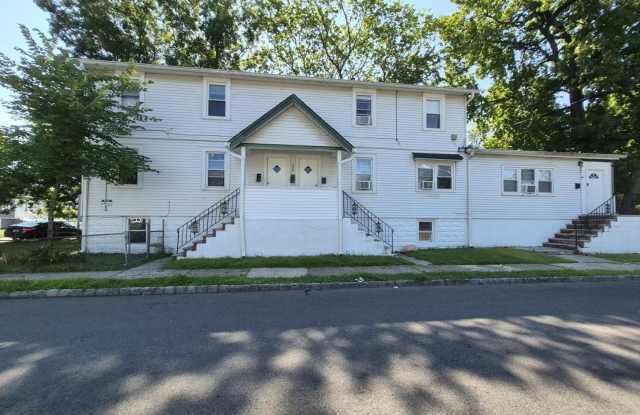 225 4TH ST - 225 4th Street, Englewood, NJ 07631