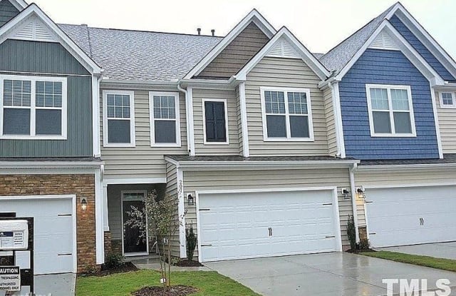 207 Acorn Hollow Place - 207 Acorn Hollow Pl, Durham, NC 27703