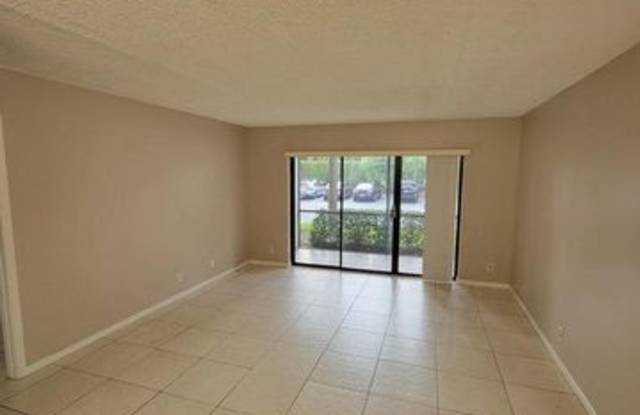 203 Foxtail Dr photos photos
