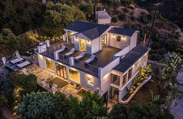 3642 Alta Mesa Drive Gallery 2