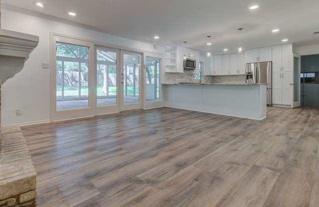 5005 Timberline Dr. Gallery 3