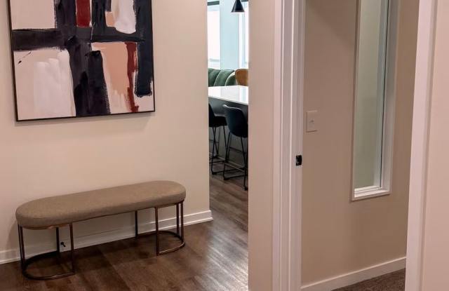 Fully Furnished 1 bedroom with Den! Short Term Lease Available photos photos