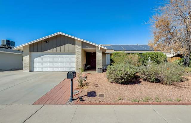 4bed, 2bath Glendale home with a pool! photos photos