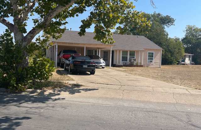 810 Stetson Avenue photos photos