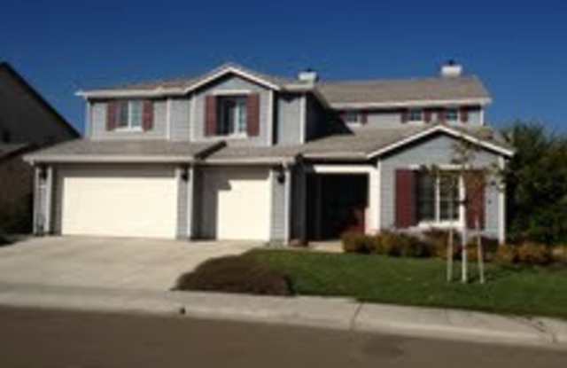 "Summer Incentive rental rate through 8/31/2025" Extremely rare Oakley 5 bedroom, 4+ bathroom rental opportunity! photos photos