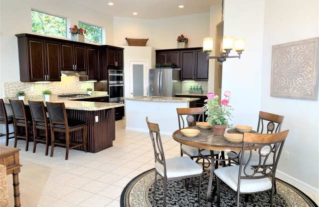 6109 E CAMPO BELLO Drive Gallery 2