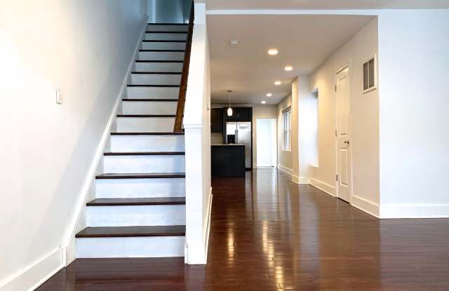 2331 DICKINSON STREET Gallery 2