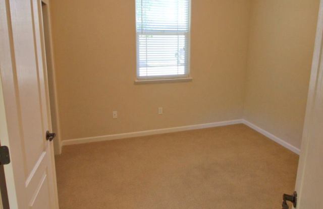 1392 Diggings Ct. Gallery 4