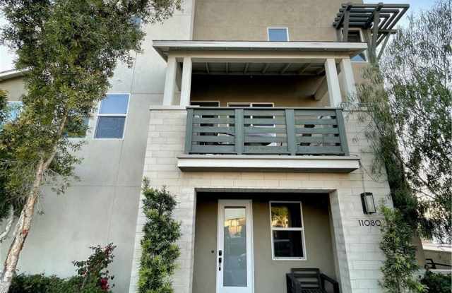 11080 Garvey Avenue Gallery 2