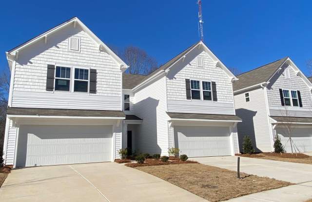 3 br Paired Home minutes from I-77 and I-40 READY NOV 27TH photos photos